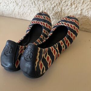 Tory Burch Flat Shoes Sz 7 Ballerina Logo Red Navy Blue Preppy 4th July Travel